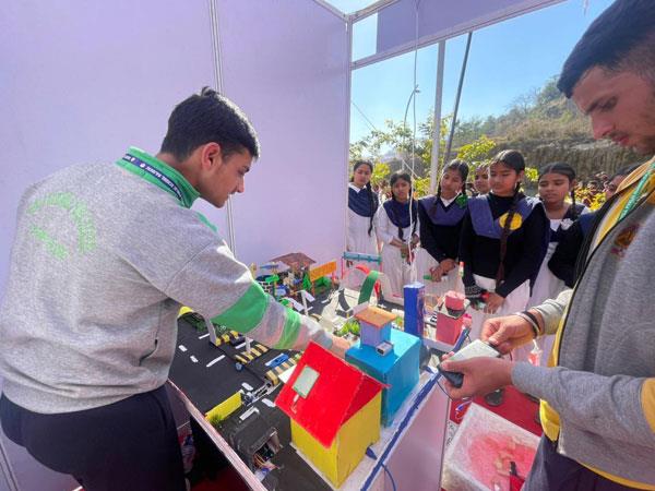 Educational exposure visit of Army Goodwill school students to IIT Jammu